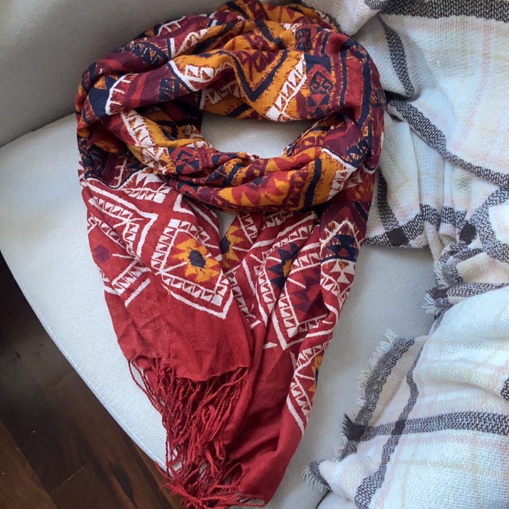 Fashion scarf